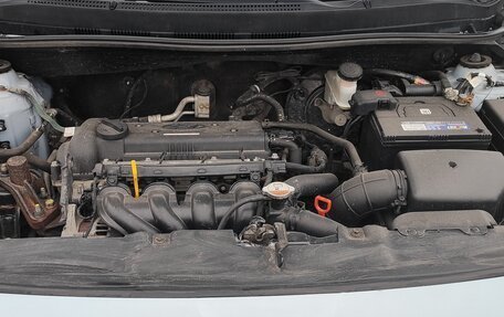 Hyundai Solaris II рестайлинг, 2013 год, 600 000 рублей, 12 фотография