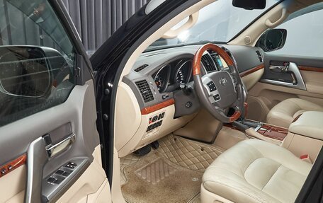 Toyota Land Cruiser 200, 2014 год, 5 399 000 рублей, 9 фотография