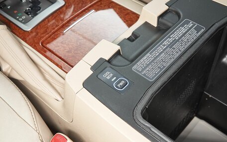 Toyota Land Cruiser 200, 2014 год, 5 399 000 рублей, 23 фотография