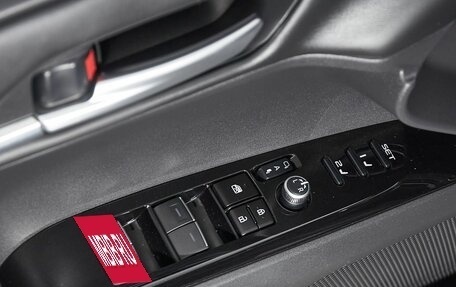 Toyota Camry, 2024 год, 4 199 000 рублей, 10 фотография