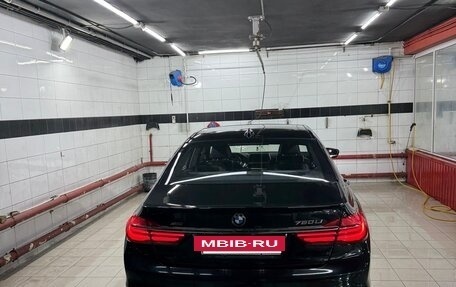 BMW 7 серия, 2018 год, 3 400 000 рублей, 7 фотография