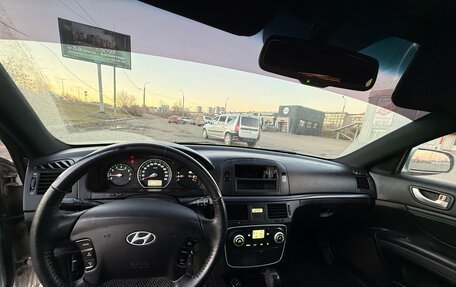 Hyundai Sonata VI, 2006 год, 250 000 рублей, 14 фотография