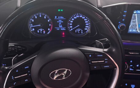 Hyundai Sonata VIII, 2020 год, 2 300 000 рублей, 2 фотография