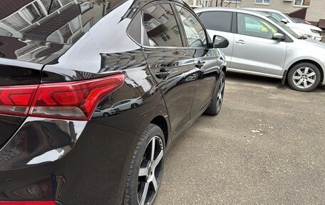 Hyundai Solaris II рестайлинг, 2019 год, 1 450 000 рублей, 12 фотография