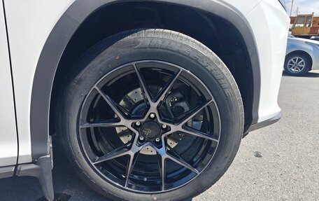 Lexus RX IV рестайлинг, 2019 год, 5 100 000 рублей, 4 фотография