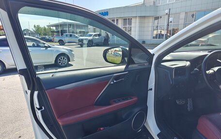 Lexus RX IV рестайлинг, 2019 год, 5 100 000 рублей, 7 фотография