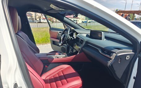 Lexus RX IV рестайлинг, 2019 год, 5 100 000 рублей, 13 фотография