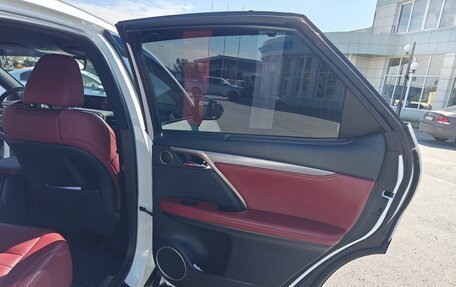 Lexus RX IV рестайлинг, 2019 год, 5 100 000 рублей, 12 фотография