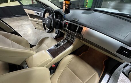 Jaguar XF I рестайлинг, 2013 год, 1 700 000 рублей, 4 фотография