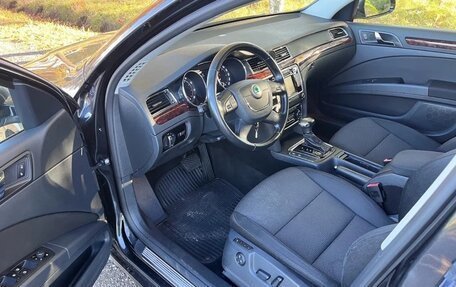 Skoda Superb III рестайлинг, 2012 год, 1 450 000 рублей, 3 фотография