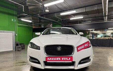 Jaguar XF I рестайлинг, 2013 год, 1 700 000 рублей, 21 фотография