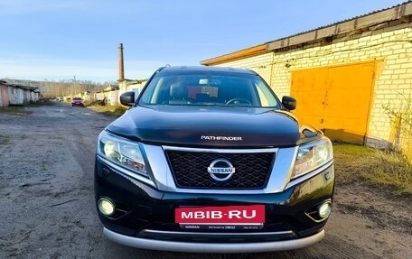 Nissan Pathfinder, 2014 год, 1 690 000 рублей, 7 фотография