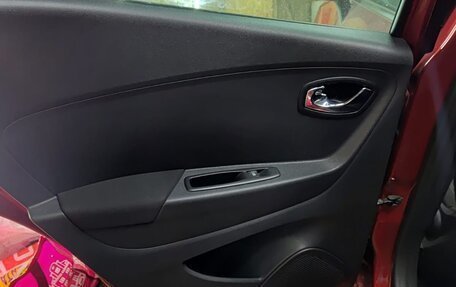 Renault Kaptur I рестайлинг, 2019 год, 1 290 000 рублей, 8 фотография