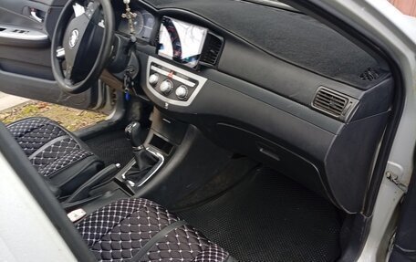 Lifan Solano I (630) рестайлинг, 2010 год, 250 000 рублей, 8 фотография