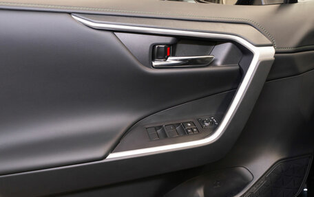 Toyota RAV4, 2025 год, 4 150 000 рублей, 15 фотография