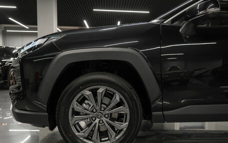 Toyota RAV4, 2025 год, 4 150 000 рублей, 23 фотография