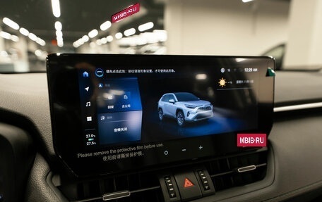 Toyota RAV4, 2025 год, 4 150 000 рублей, 19 фотография