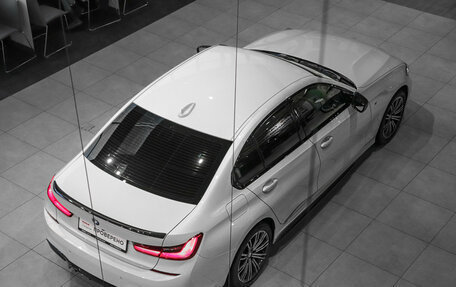 BMW 3 серия, 2020 год, 4 700 000 рублей, 32 фотография