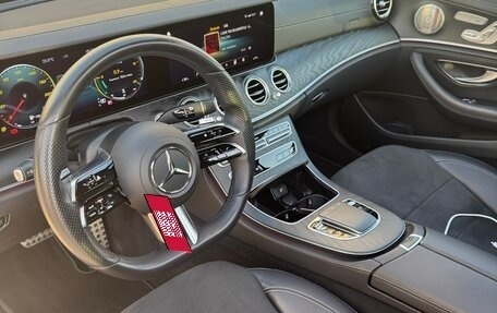 Mercedes-Benz E-Класс, 2021 год, 5 500 000 рублей, 11 фотография