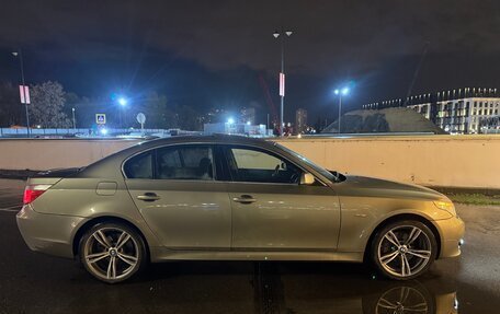 BMW 5 серия, 2007 год, 1 400 000 рублей, 6 фотография