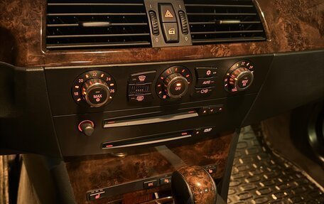 BMW 5 серия, 2007 год, 1 400 000 рублей, 15 фотография