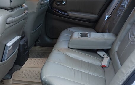 Nissan Maxima VIII, 2000 год, 520 000 рублей, 7 фотография