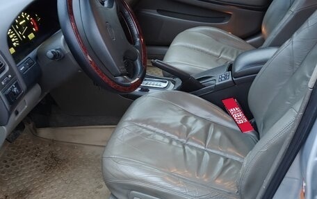 Nissan Maxima VIII, 2000 год, 520 000 рублей, 8 фотография