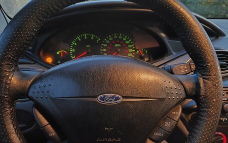 Ford Focus IV, 2000 год, 130 000 рублей, 27 фотография