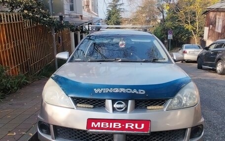 Nissan Wingroad III, 2001 год, 350 000 рублей, 1 фотография