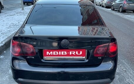 Volkswagen Jetta VI, 2010 год, 420 000 рублей, 3 фотография