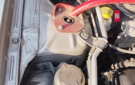 Nissan Wingroad III, 2001 год, 350 000 рублей, 9 фотография