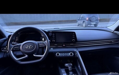 Hyundai Elantra, 2023 год, 2 000 000 рублей, 8 фотография