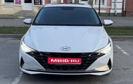 Hyundai Elantra, 2023 год, 2 000 000 рублей, 4 фотография