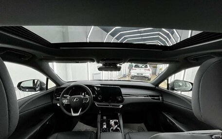 Lexus RX IV рестайлинг, 2025 год, 7 790 000 рублей, 9 фотография