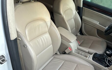 Skoda Superb III рестайлинг, 2012 год, 1 080 000 рублей, 17 фотография