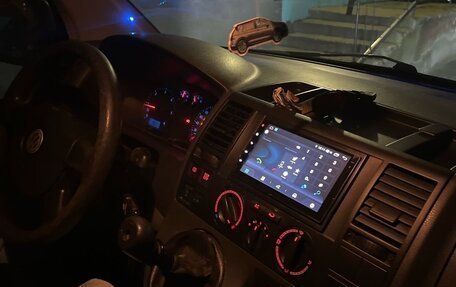 Volkswagen Transporter T5 рестайлинг, 2008 год, 790 000 рублей, 6 фотография