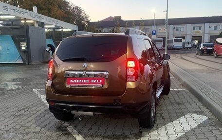 Renault Duster I рестайлинг, 2013 год, 900 000 рублей, 4 фотография