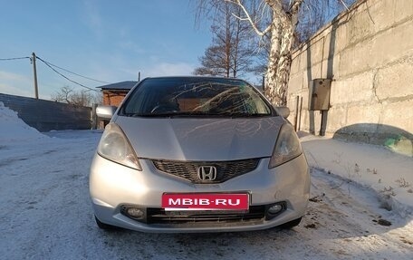Honda Fit III, 2010 год, 730 000 рублей, 1 фотография