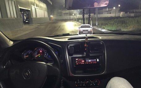 Renault Logan II, 2016 год, 500 000 рублей, 6 фотография