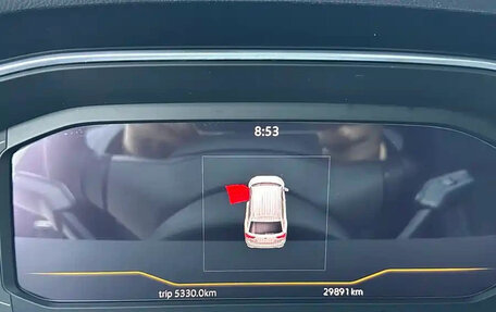 Volkswagen Tiguan II, 2023 год, 3 000 000 рублей, 14 фотография