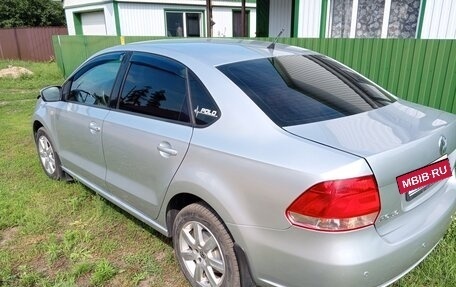 Volkswagen Polo VI (EU Market), 2010 год, 695 000 рублей, 14 фотография