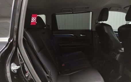 Toyota Highlander III, 2015 год, 2 580 000 рублей, 10 фотография