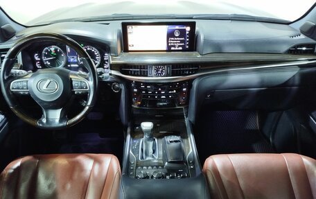 Lexus LX III, 2017 год, 6 500 000 рублей, 14 фотография