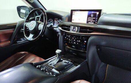 Lexus LX III, 2017 год, 6 500 000 рублей, 13 фотография