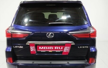 Lexus LX III, 2017 год, 6 500 000 рублей, 6 фотография