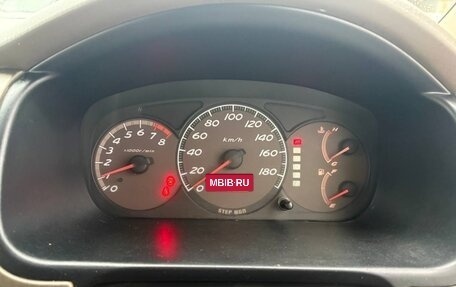 Honda Stepwgn II рестайлинг, 2001 год, 790 000 рублей, 23 фотография