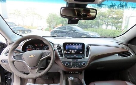 Chevrolet Malibu IX, 2022 год, 1 400 666 рублей, 3 фотография