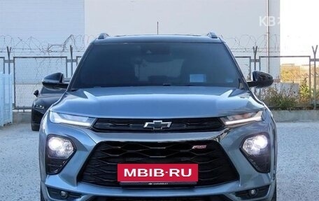 Chevrolet TrailBlazer, 2022 год, 1 900 666 рублей, 2 фотография