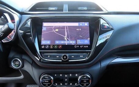 Chevrolet TrailBlazer, 2022 год, 1 900 666 рублей, 8 фотография