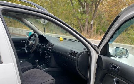 Volkswagen Golf IV, 2003 год, 375 000 рублей, 14 фотография